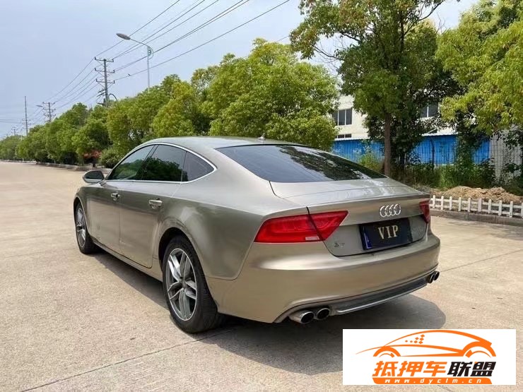  14年奧迪A7轎車 