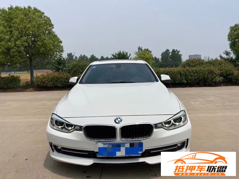  14年寶馬3系轎車 