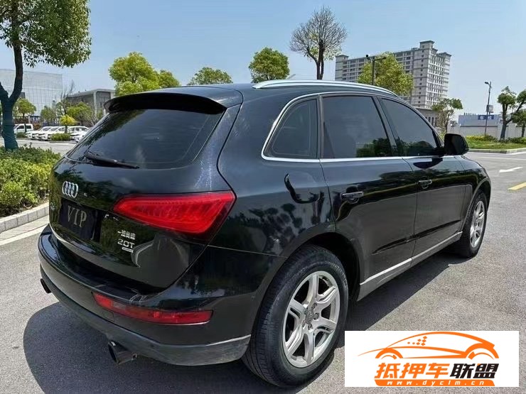  11年奧迪Q5轎車 
