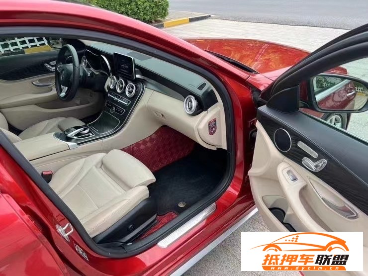  17年奔馳C轎車 