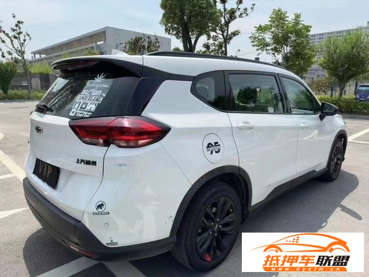  18年雪佛蘭沃蘭多轎車 