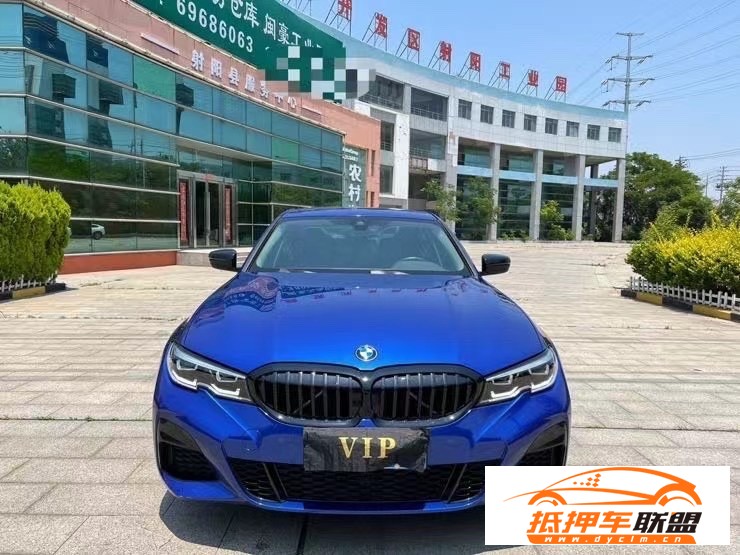  22年寶馬3系轎車 