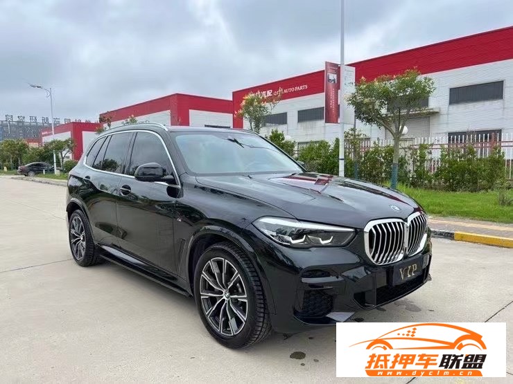  22年寶馬X5轎車 