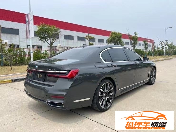  20年寶馬7系轎車 