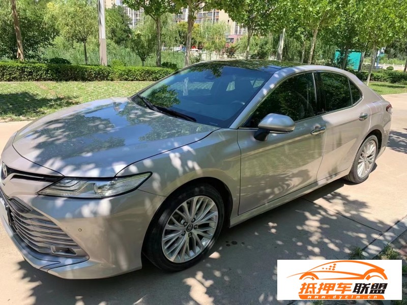  20年豐田凱美瑞轎車 