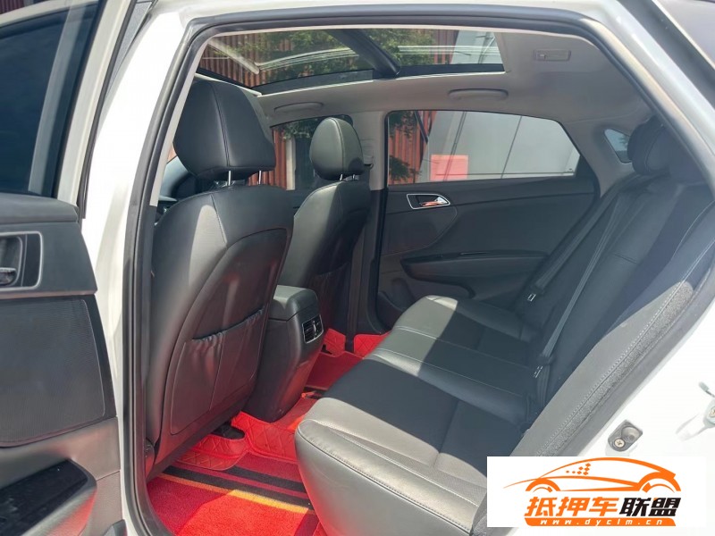  21年現(xiàn)代名圖轎車 