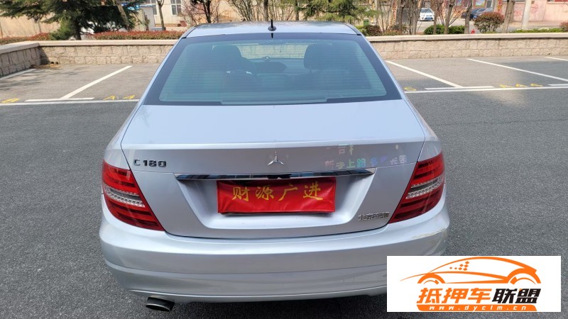  13年奔馳C轎車 