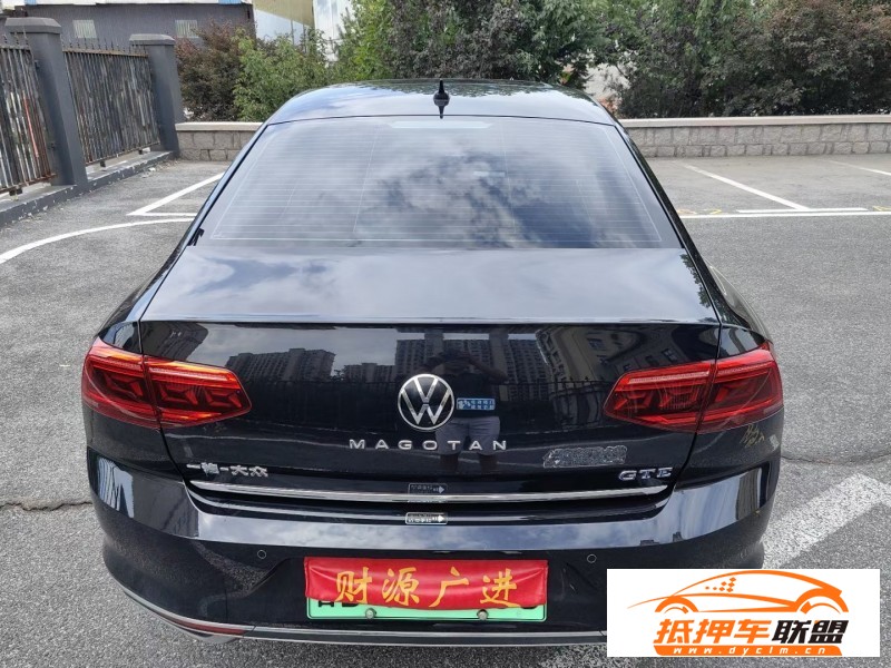  22年大眾邁騰轎車 
