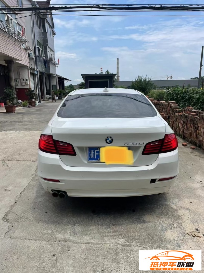  14年寶馬5系轎車 
