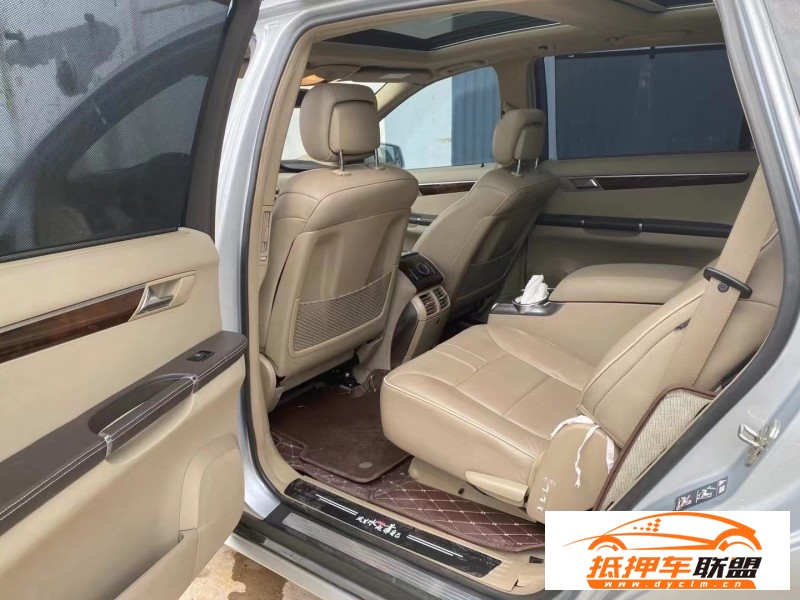  13年奔馳R轎車 