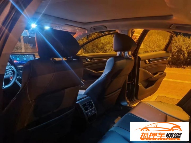  22年本田雅閣轎車 