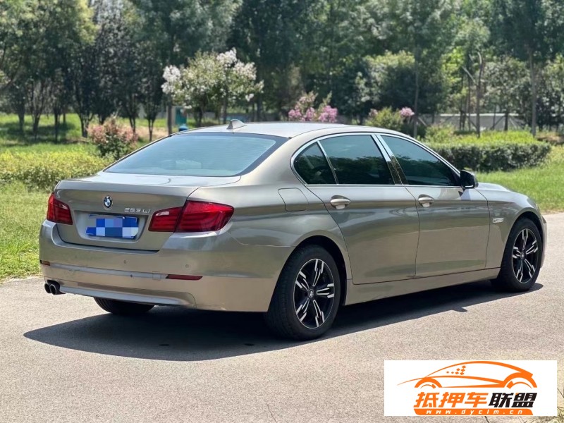  11年寶馬5系轎車 