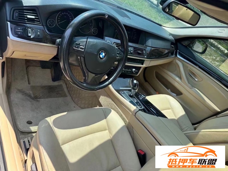  11年寶馬5系轎車 