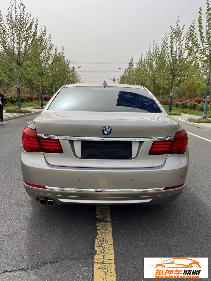  15年寶馬7系轎車 