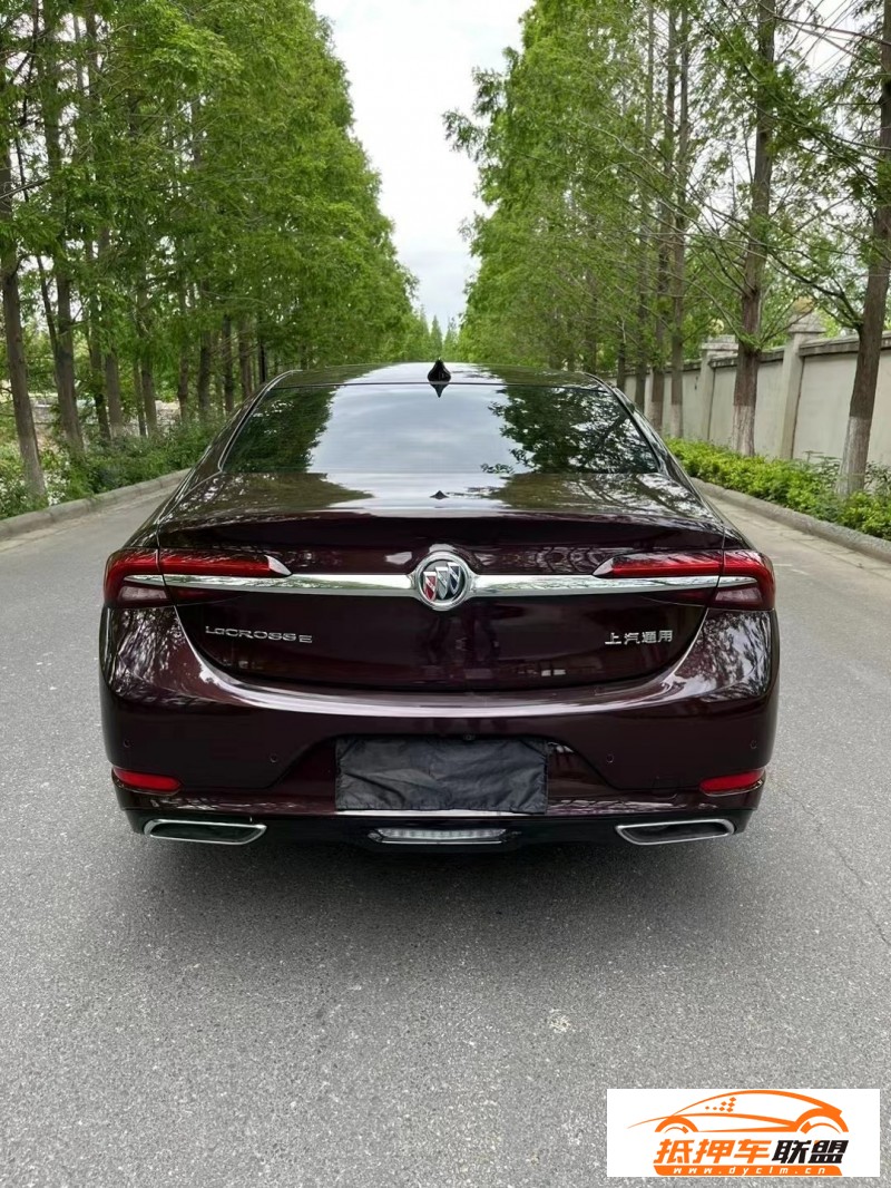  22年別克君越轎車 