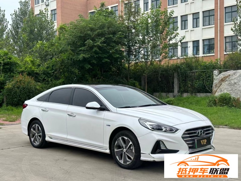  21年現(xiàn)代索納塔轎車 