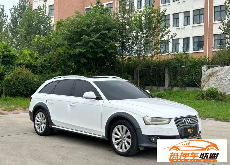  13年奧迪A4L轎車 