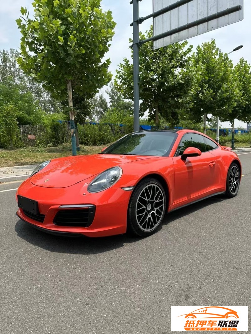  18年保時(shí)捷911跑車 