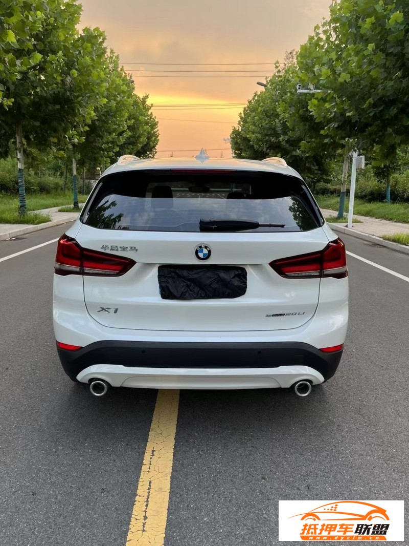  21年寶馬X1SUV 