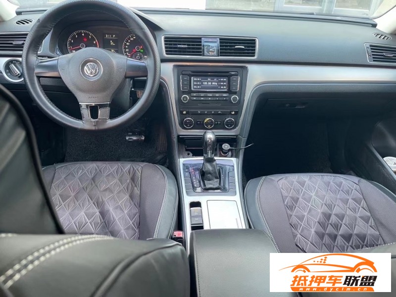  12年大眾帕薩特轎車 