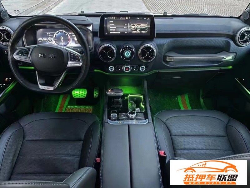  21年北京BJ40轎車 