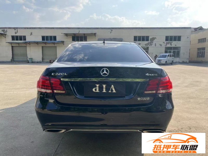  15年奔馳E轎車(chē) 