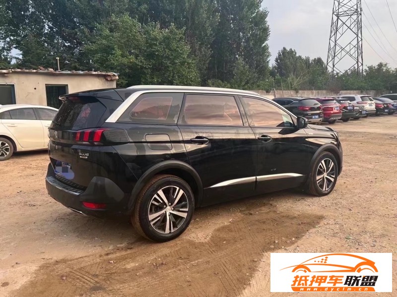  17年標(biāo)致5008轎車 