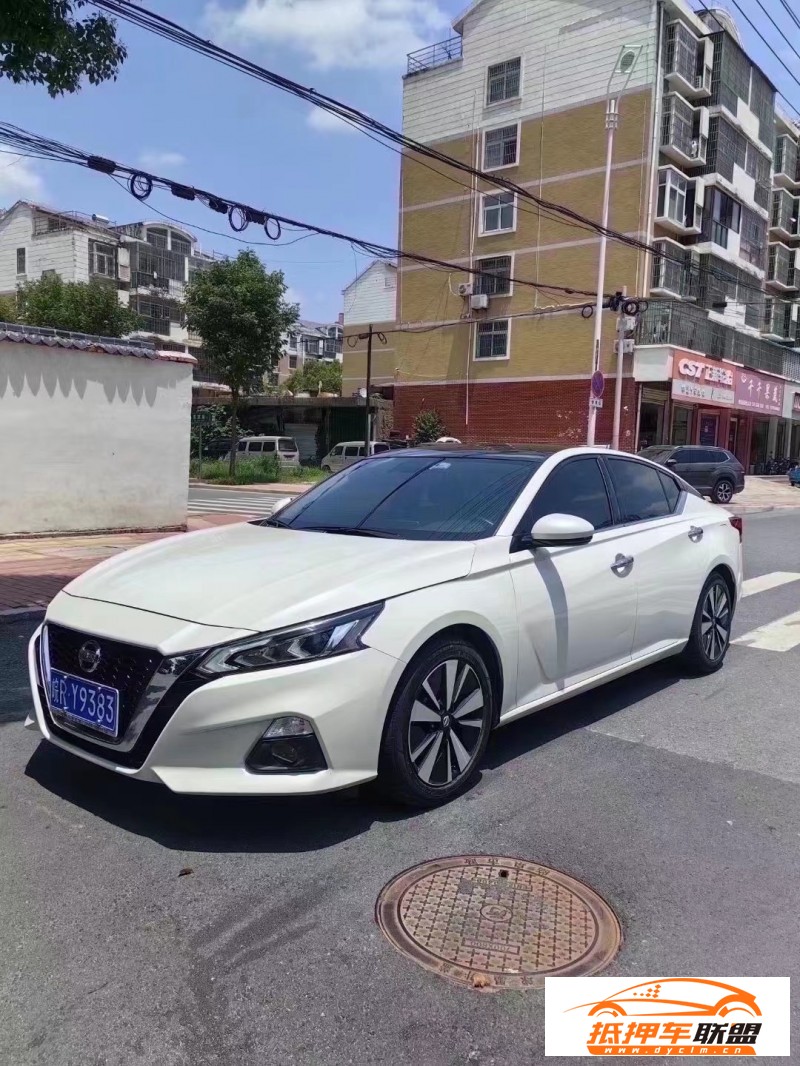  21年日產(chǎn)天籟轎車 