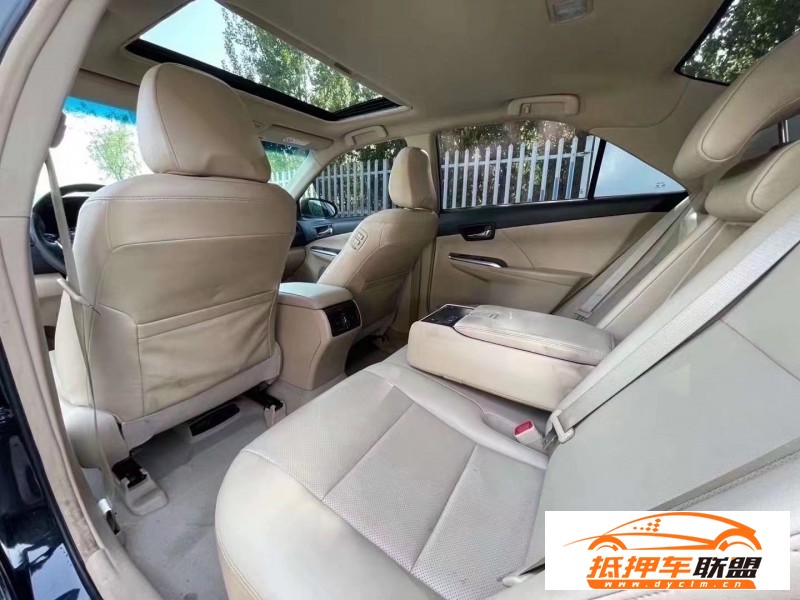  15年豐田凱美瑞轎車(chē) 