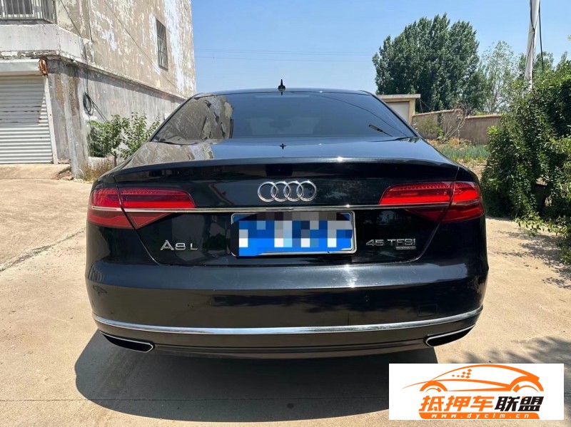  16年奧迪A8L轎車 