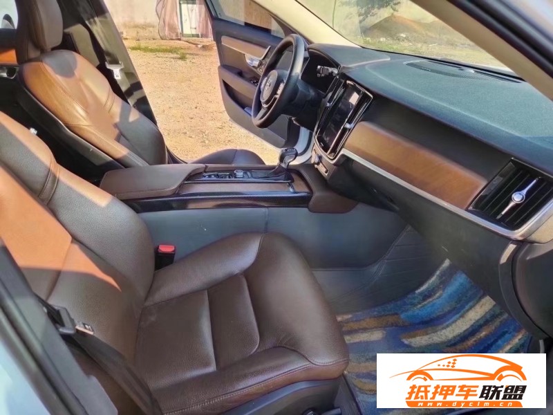  19年沃爾沃S90轎車 