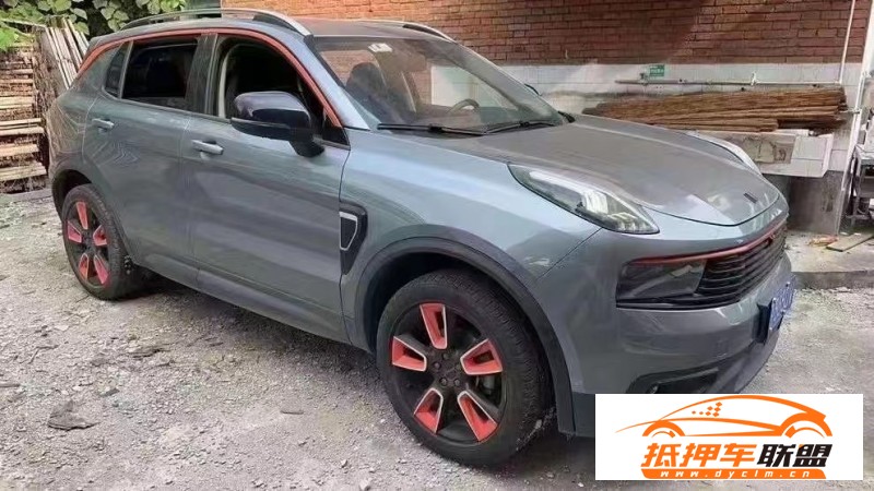  20年領(lǐng)克01轎車(chē) 