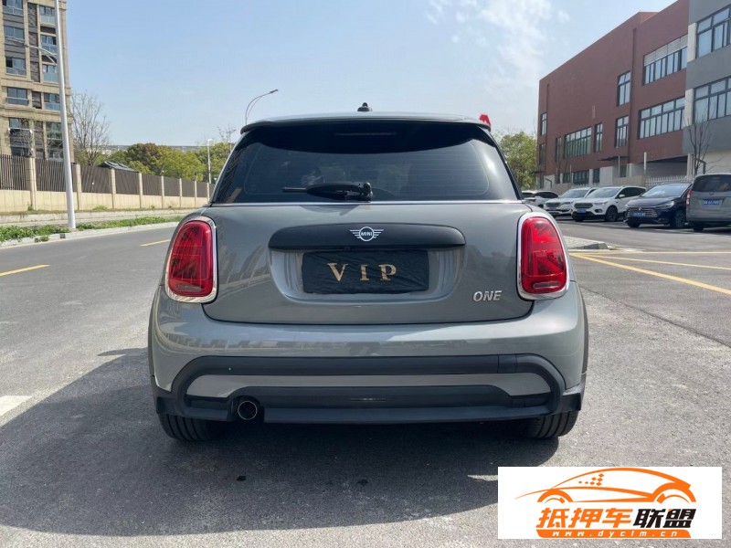  21年寶馬MINI轎車 