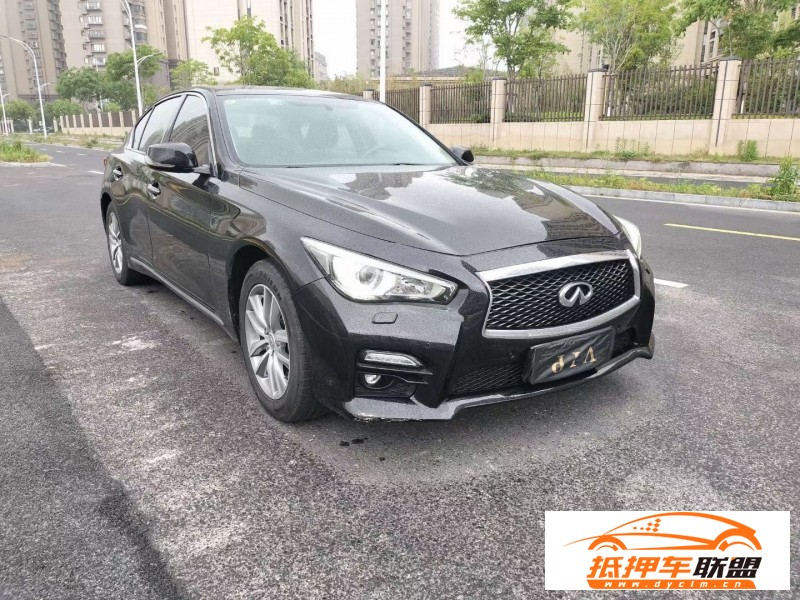  16年英菲尼迪Q50轎車 