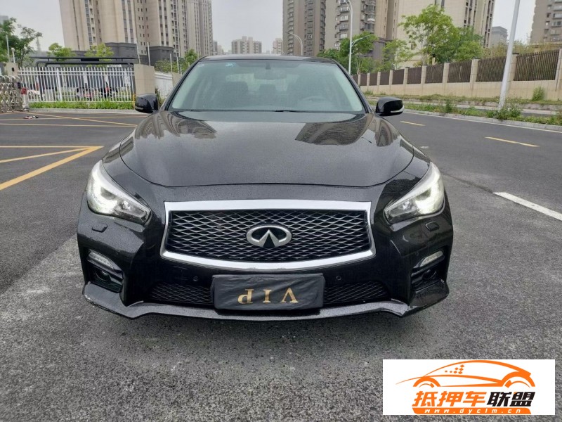  16年英菲尼迪Q50轎車 