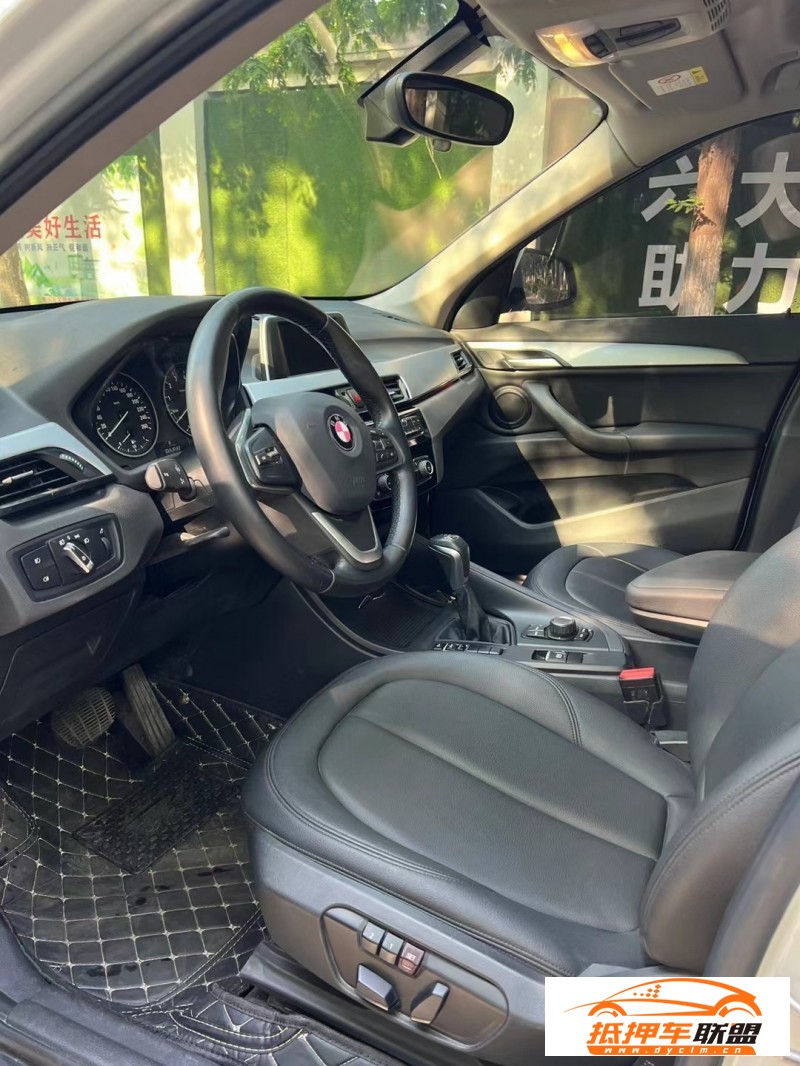  18年寶馬X1SUV 