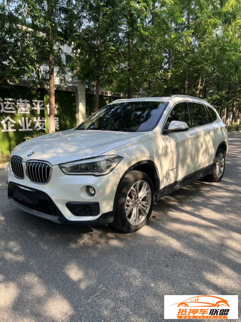  18年寶馬X1SUV 