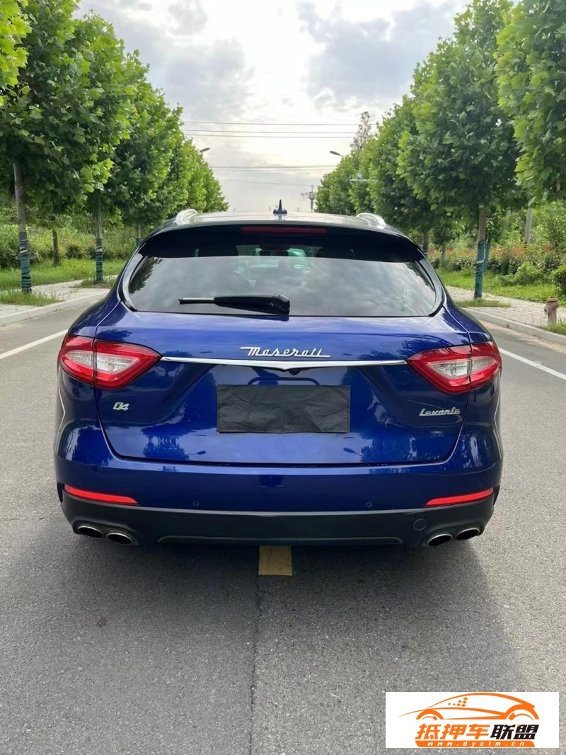  17年瑪莎拉蒂萊萬特轎車 