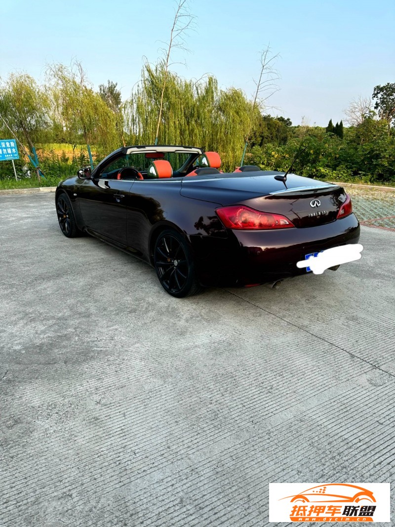  10年英菲尼迪G37跑車 