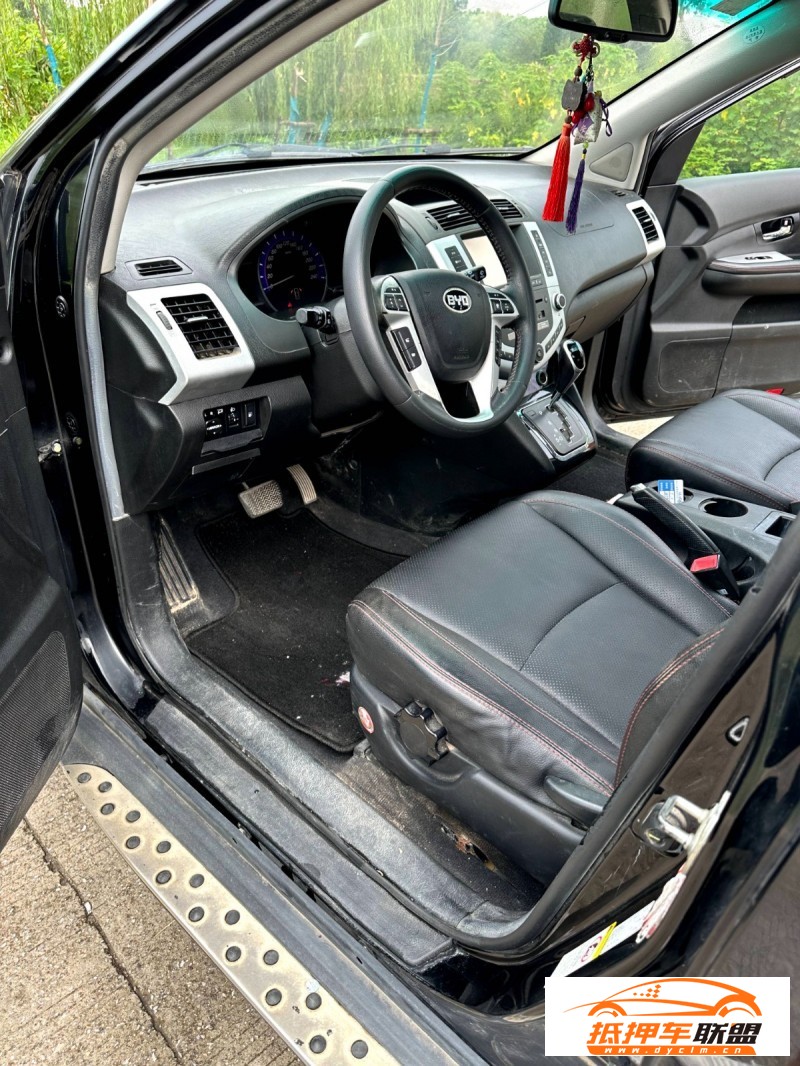  14年比亞迪S6SUV 