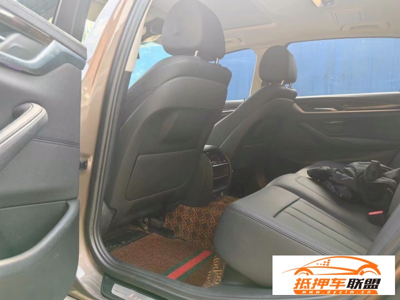  18年寶馬5系轎車 