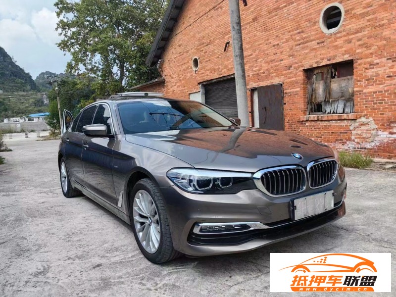  18年寶馬5系轎車 