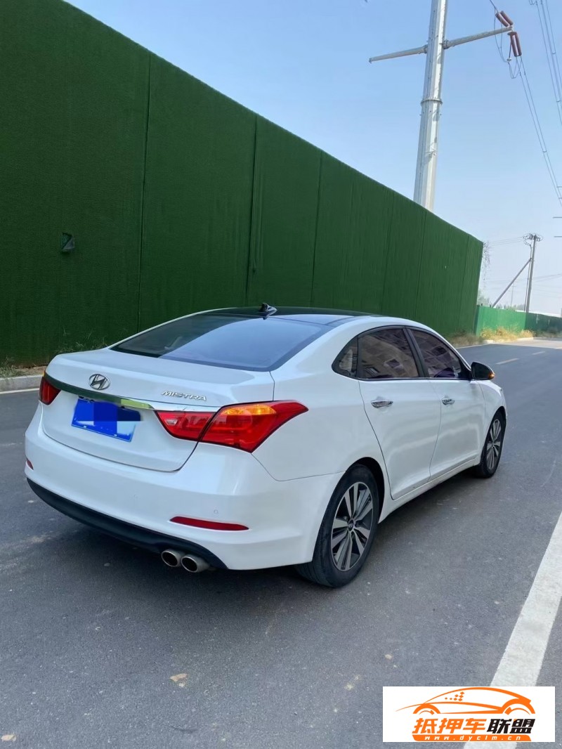  15年現(xiàn)代名圖轎車 