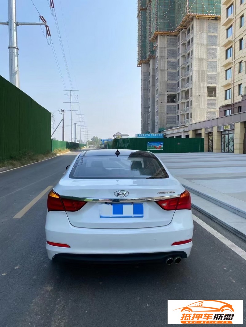  15年現(xiàn)代名圖轎車 