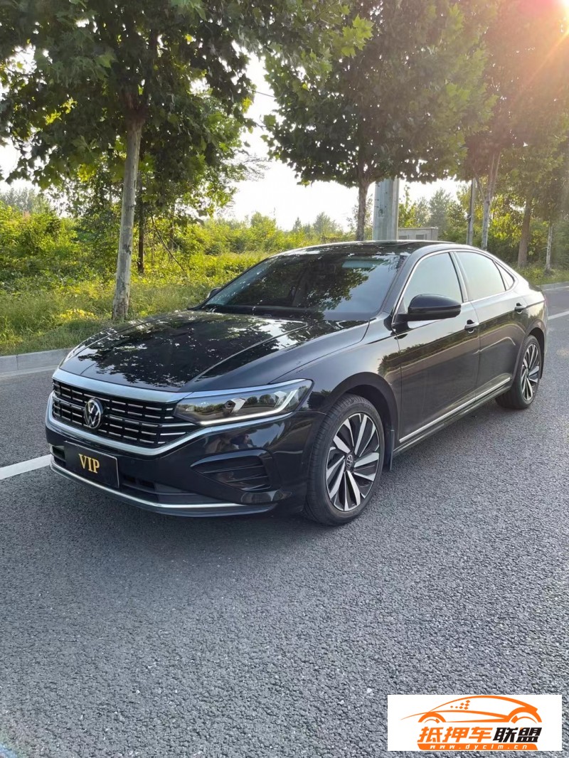 22年大眾帕薩特轎車 