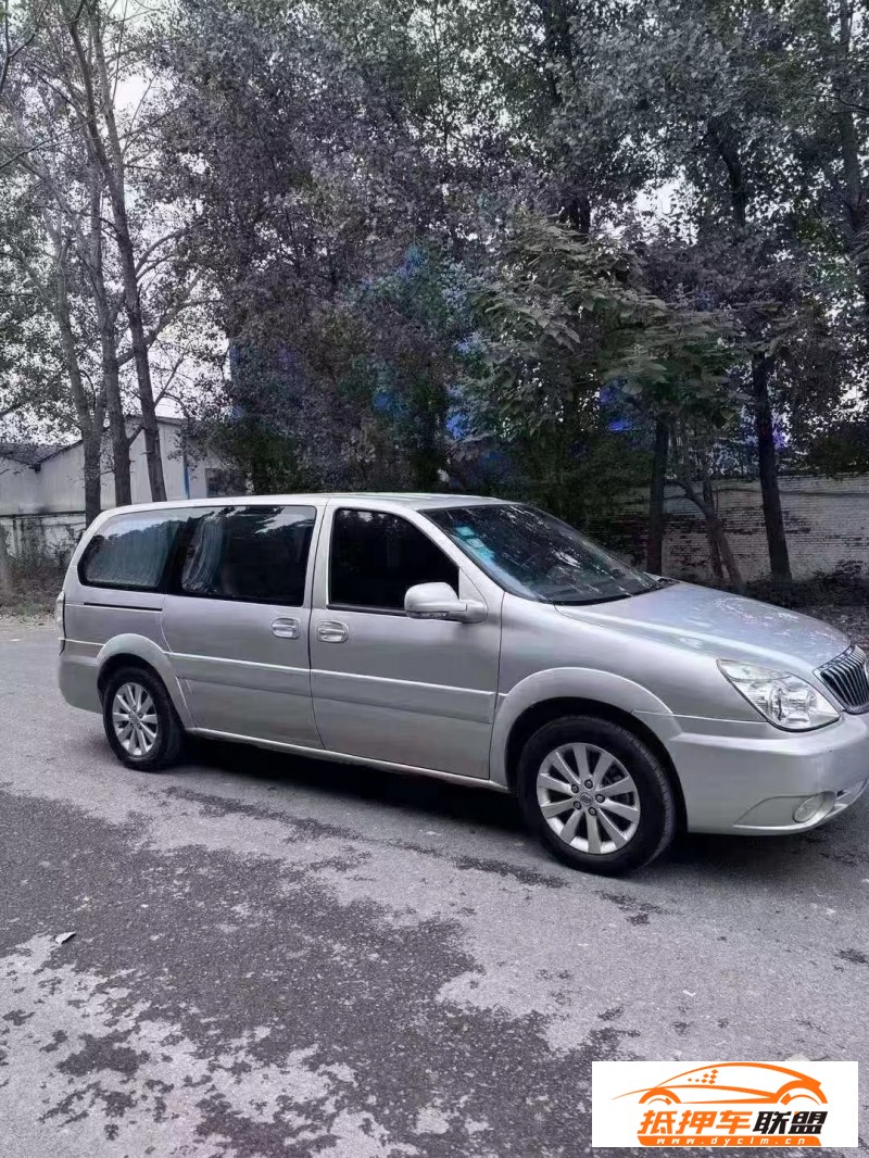  13年別克GL8轎車 
