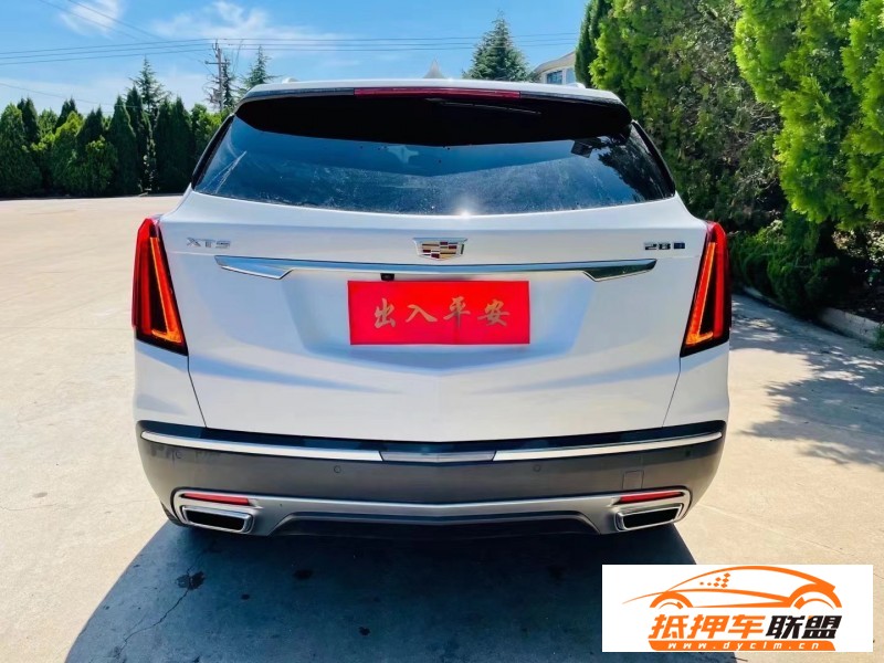  22年凱迪拉克XT5轎車 
