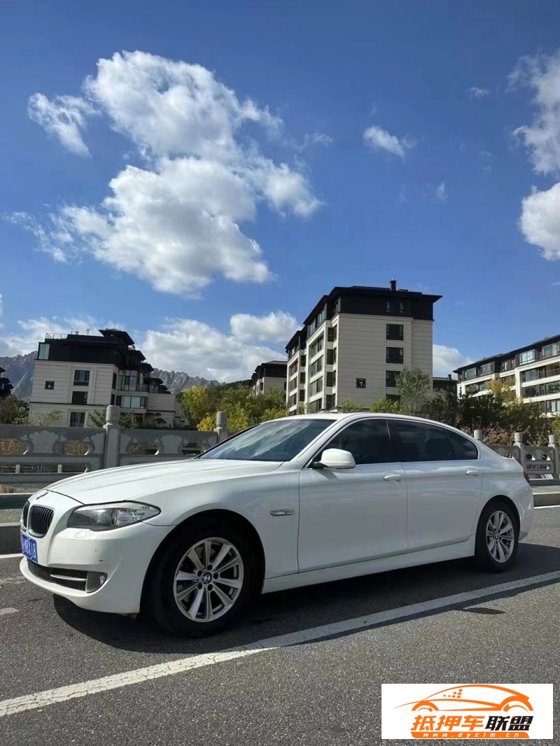  13年寶馬5系轎車 