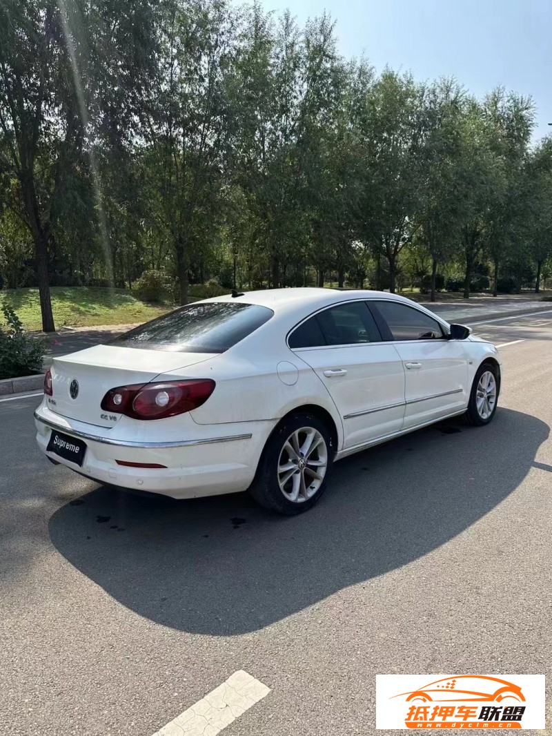  13年大眾CC轎車 