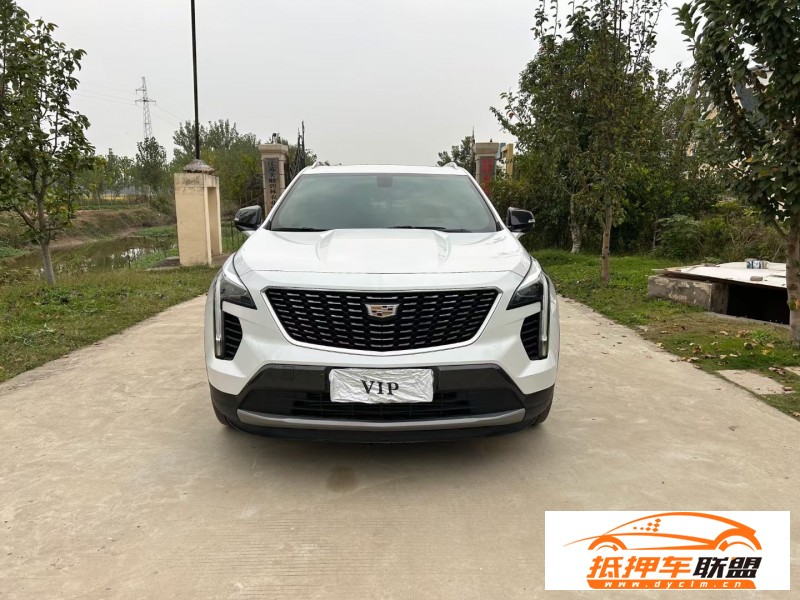  19年凱迪拉克XT4轎車 